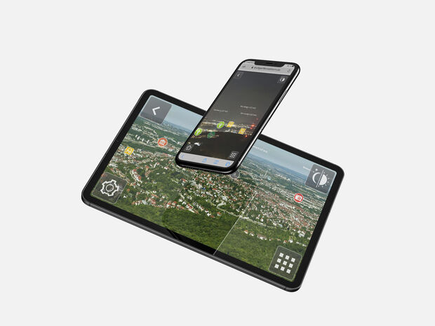 Mockup Tablet und Smartphone der Fernsehturm App 